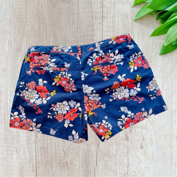 Old Navy Size 12 Everyday Short | Floral Print - Picture 3 of 4